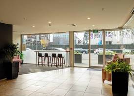 Ramada Suites by Wyndham Christchurch City 3