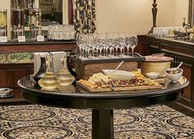 French Quarter Inn 3