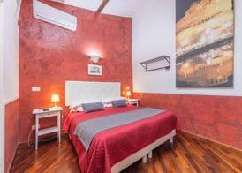 Room-skylight Double Room in History Hou 3