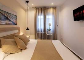Room Boutique 32 5