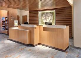 Fairfield Inn & Suites by Marriott Lexington East/I-75 2
