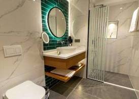 Q Style Hotel 3