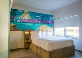 The Arts Hotel 4