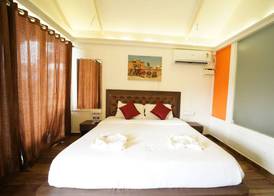Sunset & Waves Resort, Mandrem Beach 3