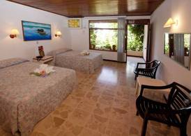 Karahe Beach Hotel 5