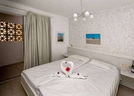 R2 Maryvent Beach Apartments 5
