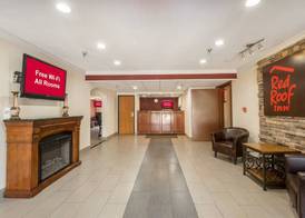 Red Roof Inn Binghamton North 4