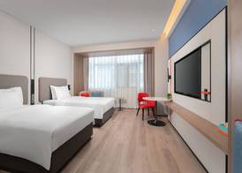 Holiday Inn Express Kunming Economic Dev Zone by IHG 3