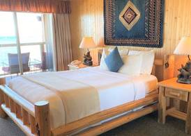 Tahoe Lakeshore Lodge & Spa 4