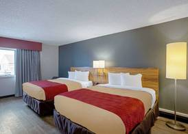 Quality Inn Frontier at US Hwy 30 4