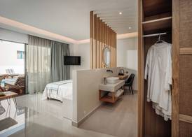 Galazio Beach Resort 5