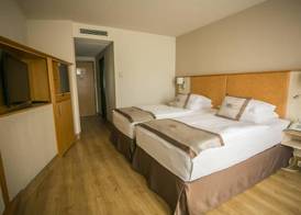 Lotus Therme Hotel & Spa 4