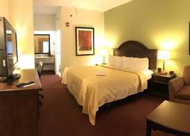 Quality Inn Walterboro I-95 5