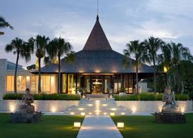 The Royal Santrian 2