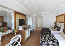 Diamond Excellence Resort 4
