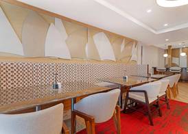 Cambria Hotel & Suites Plymouth 2