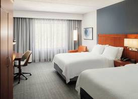 Courtyard by Marriott Boone 5