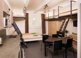 Flying Bed Apartment close to Castle 2
