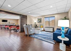 Comfort Inn & Suites Oxford South 4