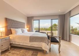 Sunrise Bay Self Catering 4