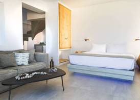 Elysian Santorini 3