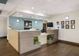 Best Western Plus Springfield Airport Inn 2