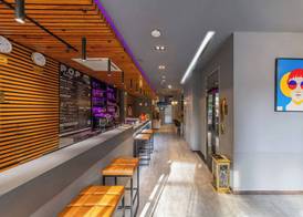 A25 Premium Hotel - 55 Lê Anh Xuân 2