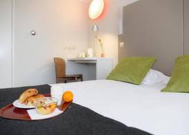 Hôtel Inn Design Laval 4