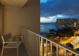 'Alohilani Resort Waikiki Beach 4