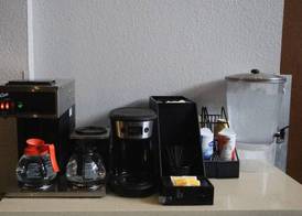 Americas Best Value Inn & Suites Anchorage Airport 5