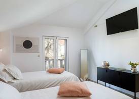 Apartments Subrenum 4
