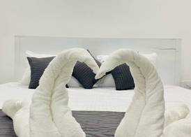 Hotel Jay R 2