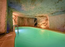 Logis Hotel Demeure de la Vignole et Spa 3