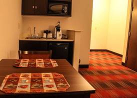 Holiday Inn Express & Suites CUMBERLAND - LA VALE by IHG 5