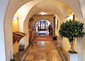 Hotel-Residenz Schrannenhof 2