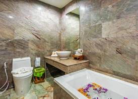 Ocean Pie Phuket - Adult Only 4