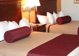 Cloverdale Wine Country Inn & Suites 5