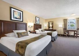 Travelodge by Wyndham San Francisco Bay 5