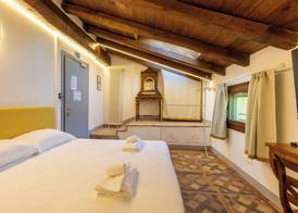 Borgo Malvasia- La Cascina 5