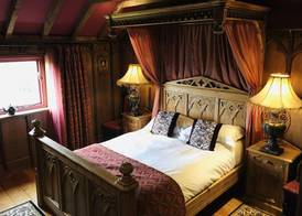 Wolds Village Hotel 4