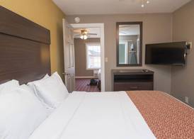 Capitol Hill Motel 5
