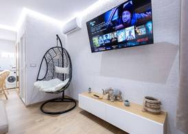 Boho Central Apartment 3