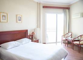 Tzaki hotel & restaurant Patras 5