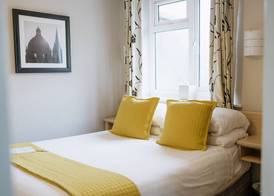 Red Mullions Guest House 5