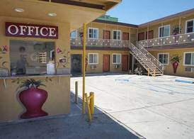 Rosa Bell Motel - Los Angeles 2