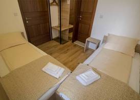 Hotel Logavina 8 Garage Parking 4