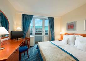 Ramada by Wyndham Prague City Centre 4