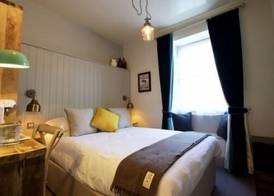 Woodstock Arms 4