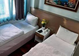 Metrolux Hotel 5