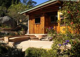 Veki's Village Cottages 2